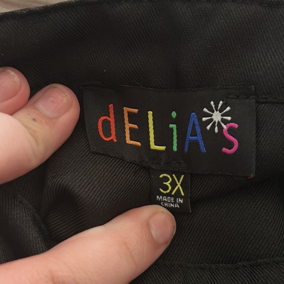 Dollskill skirt - Picture 2 of 2